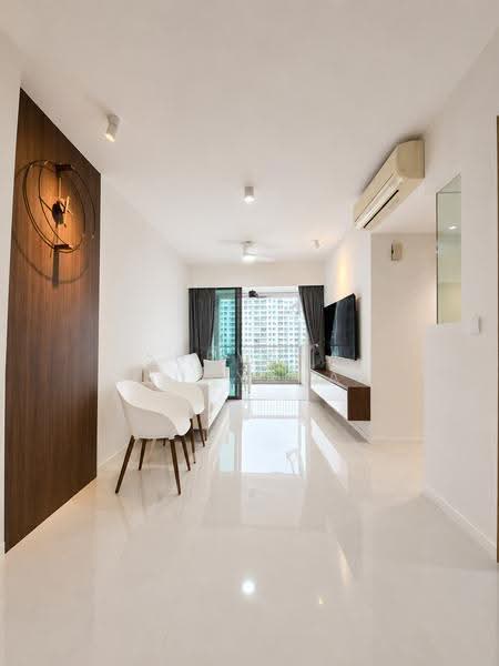 The Terrace, 88 Edgedale Plains, Hougang / Punggol / Sengkang, Room Rental, 250 sqft, Condominium For Rent, by Suryana Suryana, 500247027 - Living Room - PropertyGuru.com.sg