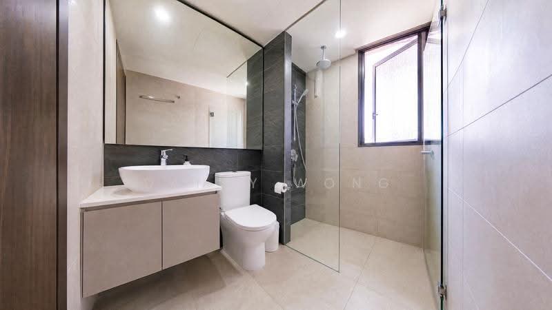 Vue 8 Residence, Pasir Ris Heights, Pasir Ris / Tampines, 4 Bedrooms, 1,346 sqft, Condominium For Sale, by Danny Wong, 500247040 - Bathroom - PropertyGuru.com.sg