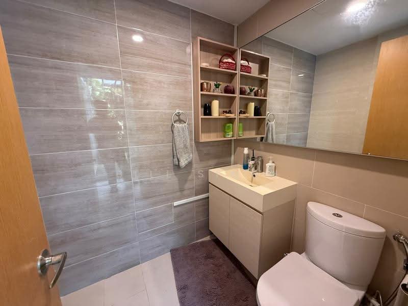 Waterview, 91 Tampines Avenue 1, Pasir Ris / Tampines, 5 Bedrooms, 4,155 sqft, Condominium For Rent, by Bill Singh, 500247058 - Bathroom - PropertyGuru.com.sg