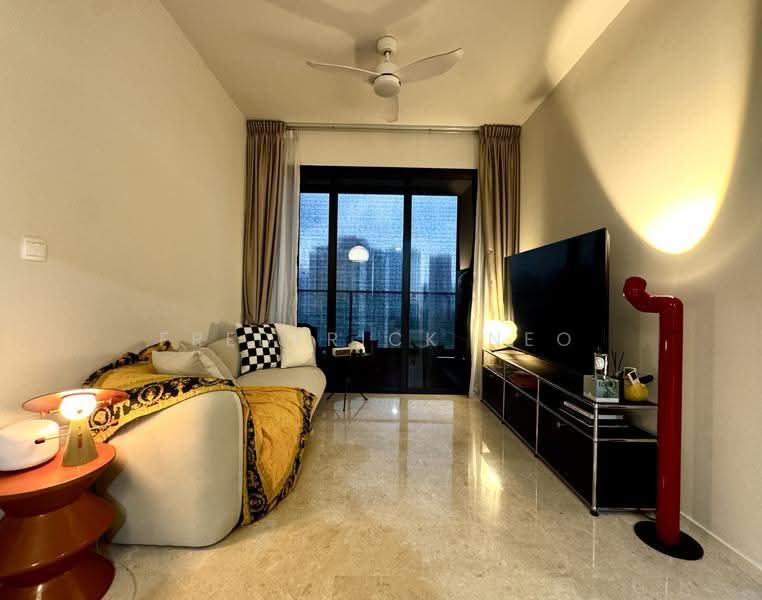 Avenue South Residence, 13 Silat Avenue, 2 Bedrooms, 689 sqft, Condominium For Rent, by Frederick Neo, 500247059 - Living Room - PropertyGuru.com.sg