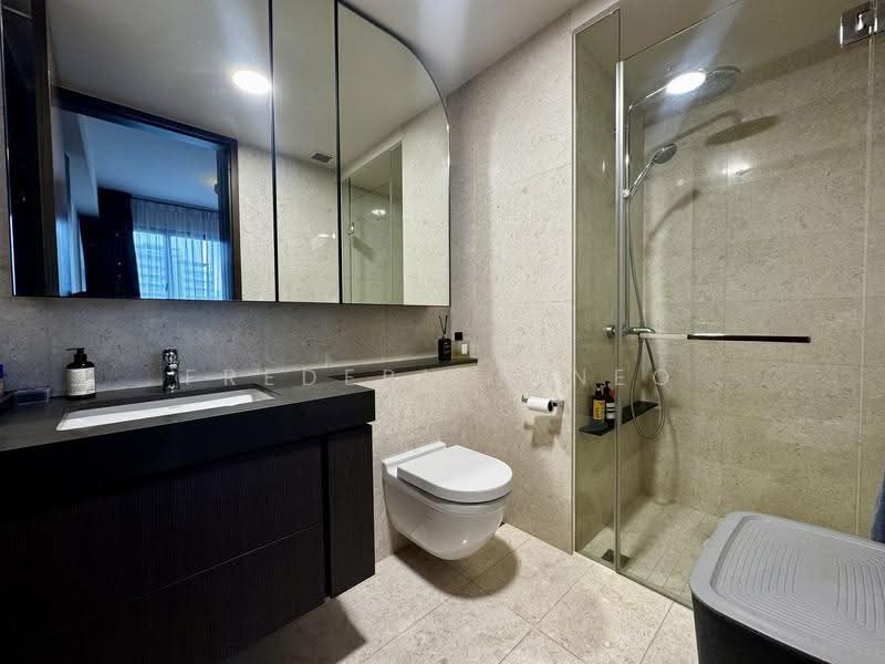 Avenue South Residence, 13 Silat Avenue, 2 Bedrooms, 689 sqft, Condominium For Rent, by Frederick Neo, 500247059 - Bathroom - PropertyGuru.com.sg