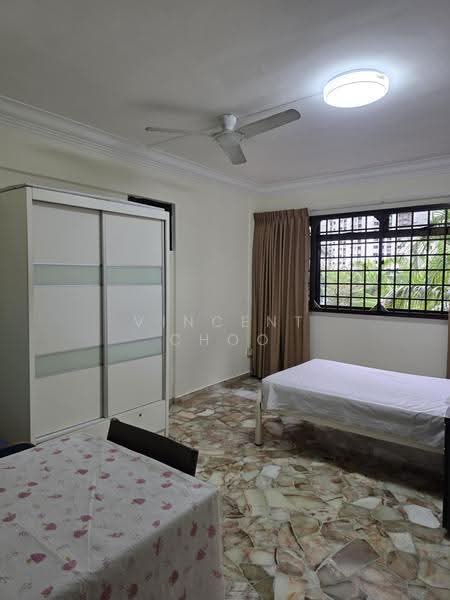 290C Bukit Batok East Avenue 3, 290C Bukit Batok East Avenue 3, Room Rental, 120 sqft, HDB Flat For Rent, by Vincent Choo, 500247060 - Bedroom - PropertyGuru.com.sg
