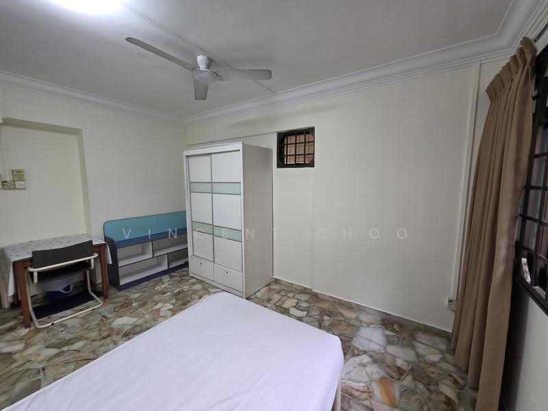 290C Bukit Batok East Avenue 3, 290C Bukit Batok East Avenue 3, Room Rental, 120 sqft, HDB Flat For Rent, by Vincent Choo, 500247060 - Bedroom - PropertyGuru.com.sg