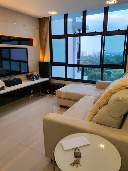 630 Senja Road, 630 Senja Road, Dairy Farm / Bukit Panjang / Choa Chu Kang, 3 Bedrooms, 1,001 sqft, HDB Flat For Rent, by Susan Lim Cheng Hia, 500247063 - Living Room - PropertyGuru.com.sg