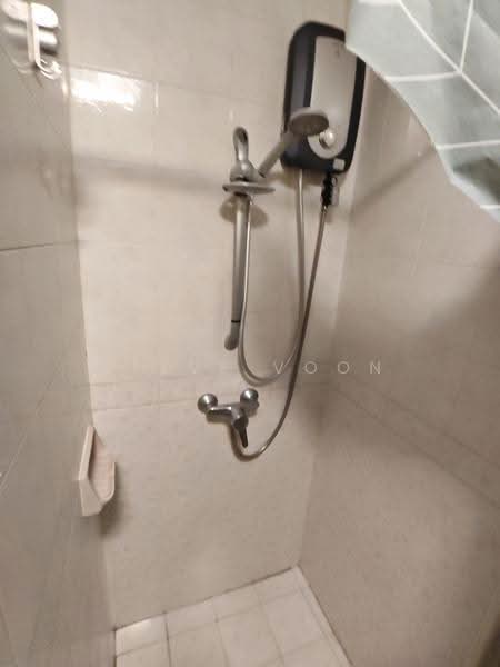 Emerald Park, 6 Indus Road, Room Rental, 120 sqft, Condominium For Rent, by Steve Voon, 500247065 - Bathroom - PropertyGuru.com.sg