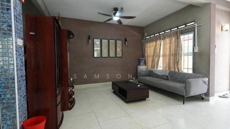 Simon Place, 5A Simon Place, Hougang / Punggol / Sengkang, 4 Bedrooms, 2,408 sqft, Corner Terrace For Sale, by Samson ., 500247074 - Living Room - PropertyGuru.com.sg