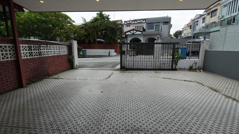 Simon Place, 5A Simon Place, Hougang / Punggol / Sengkang, 4 Bedrooms, 2,408 sqft, Corner Terrace For Sale, by Samson ., 500247074 - Exterior - PropertyGuru.com.sg