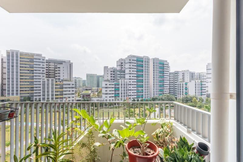 627B Tampines Street 61, 627B Tampines Street 61, 3 Bedrooms, 1,248 sqft, HDB Flat For Sale, by Jesper Kow Zhong Jun, 500247076 - Balcony - PropertyGuru.com.sg