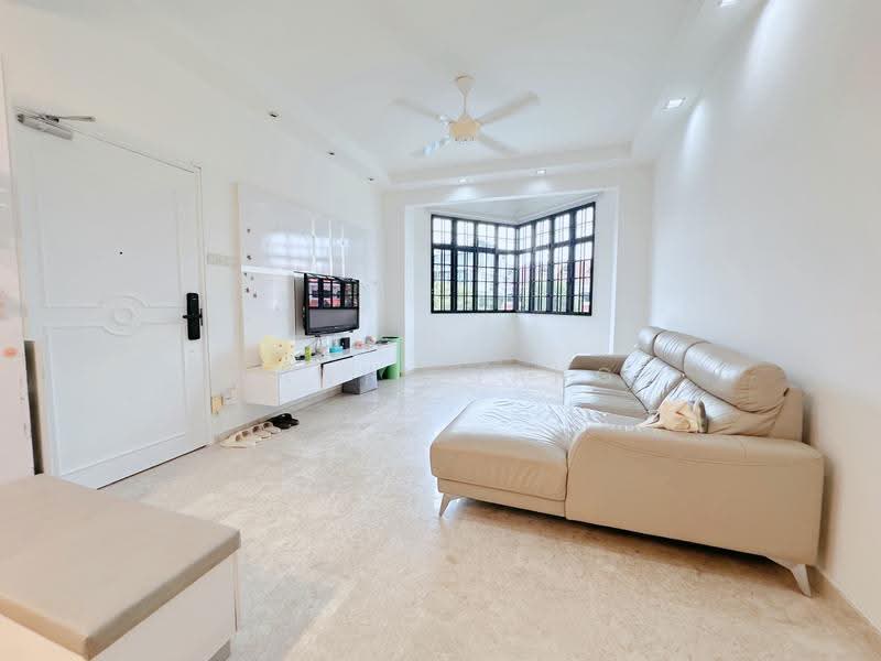 Limau Park, 28 Jalan Limau Bali, Bedok / Upper East Coast, 3 Bedrooms, 1,270 sqft, Condominium For Sale, by Tanya Yang, 500247079 - Living Room - PropertyGuru.com.sg