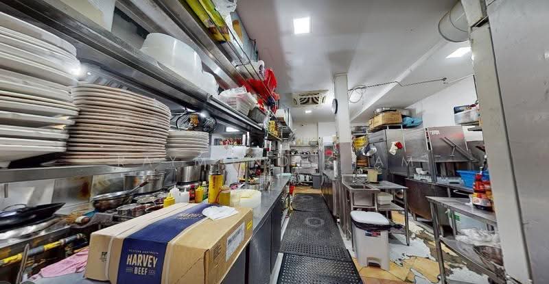 Super Rare and Cheap Freehold 3-Storey Shophouse in Prime Chinatown for Sale, Mosque Street, Chinatown / Tanjong Pagar, 5,155 sqft, Shop / Shophouse For Sale, by Raymond Giam (严麒敬), 500247081 - Kitchen - CommercialGuru.com.sg