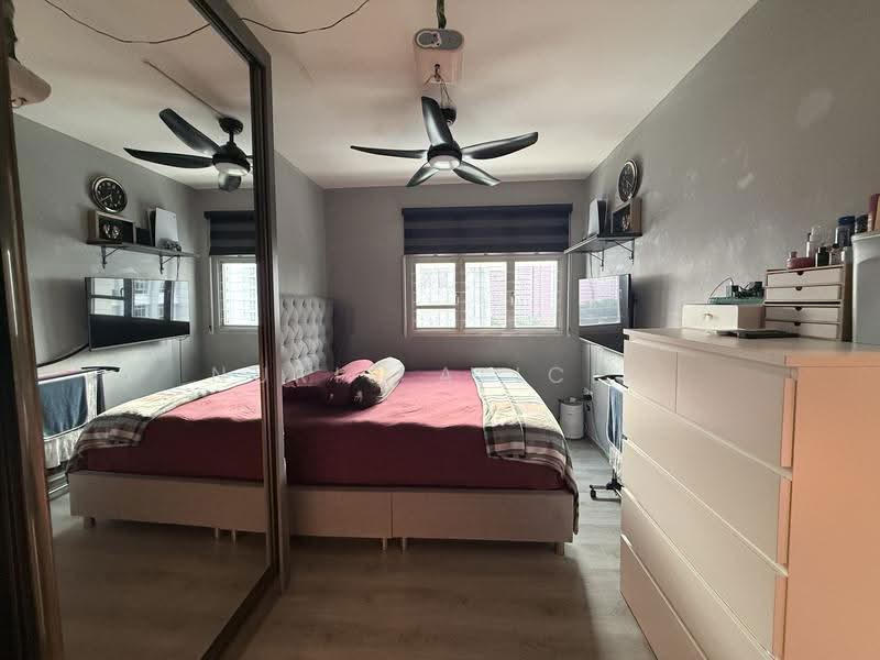 95B Henderson Road, 95B Henderson Road, 2 Bedrooms, 732 sqft, HDB Flat For Sale, by Nuris Alicia, 500247082 - Bedroom - PropertyGuru.com.sg