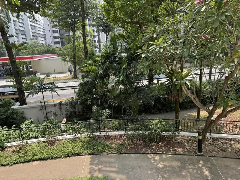 Parc Oasis, 51 Jurong East Avenue 1, Boon Lay / Jurong / Tuas, 3 Bedrooms, 1,227 sqft, Condominium For Sale, by Eric Tan, 500247099 - Exterior - PropertyGuru.com.sg