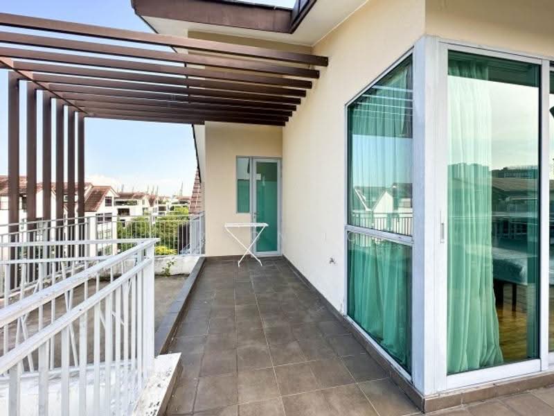 ClementiWoods Condominium, 82 West Coast Road, Buona Vista / West Coast / Clementi New Town, 4 Bedrooms, 2,875 sqft, Condominium For Sale, by Vernon Low, 500247112 - PropertyGuru.com.sg