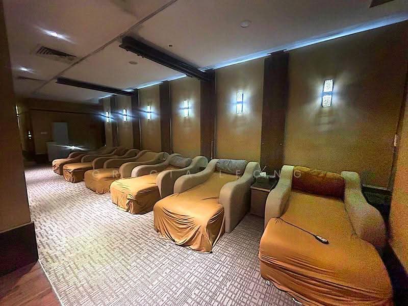 Fitted Spa Unit in CBD For Rental !, Havelock Road, Boat Quay / Raffles Place / Marina, 11,745 sqft, Shop / Shophouse For Rent, by Gracia Leong, 500247132 - Interior - CommercialGuru.com.sg