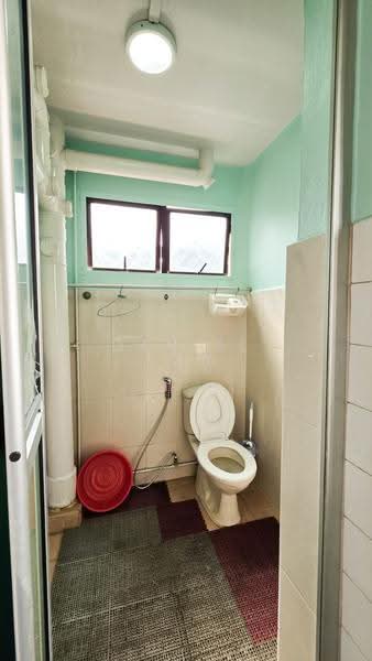 360 Bukit Batok Street 31, 360 Bukit Batok Street 31, Dairy Farm / Bukit Panjang / Choa Chu Kang, 3 Bedrooms, 1,066 sqft, HDB Flat For Sale, by Daniel Low, 500247134 - Bathroom - PropertyGuru.com.sg