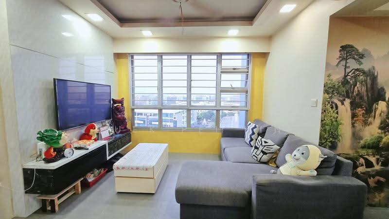 785B Woodlands Rise, 785B Woodlands Rise, Admiralty / Woodlands, 2 Bedrooms, 732 sqft, HDB Flat For Sale, by Quek Pei Lin, 500247161 - Living Room - PropertyGuru.com.sg