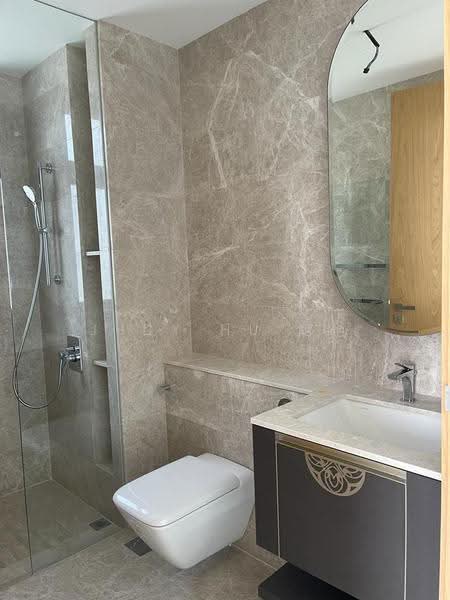 Nyon, 12 Amber Road, East Coast / Marine Parade, 2 Bedrooms, 721 sqft, Condominium For Sale, by Judy Hu 胡艳, 500247175 - Bathroom - PropertyGuru.com.sg