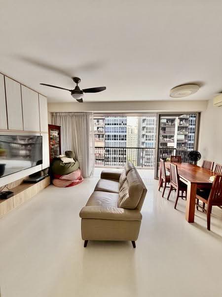 Austville Residences, 11 Sengkang East Avenue, Hougang / Punggol / Sengkang, 3 Bedrooms, 1,141 sqft, Condominium For Sale, by Kean Ng 黄和杰, 500247187 - Living Room - PropertyGuru.com.sg