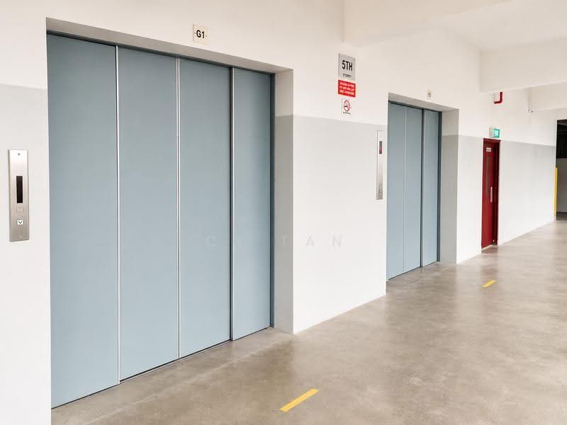 Richfield Industrial Centre, 122 Eunos Avenue 7, Eunos / Geylang / Paya Lebar, 1,518 sqft, Factory / Workshop (B2) For Rent, by CY TAN, 500247197 - Corridor - CommercialGuru.com.sg