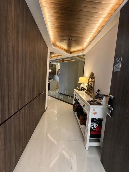 Riverfront Residences, 45 Hougang Avenue 7, Hougang / Punggol / Sengkang, 4 Bedrooms, 1,410 sqft, Condominium For Sale, by JASHAN SINGH, 500247209 - Entrance - PropertyGuru.com.sg