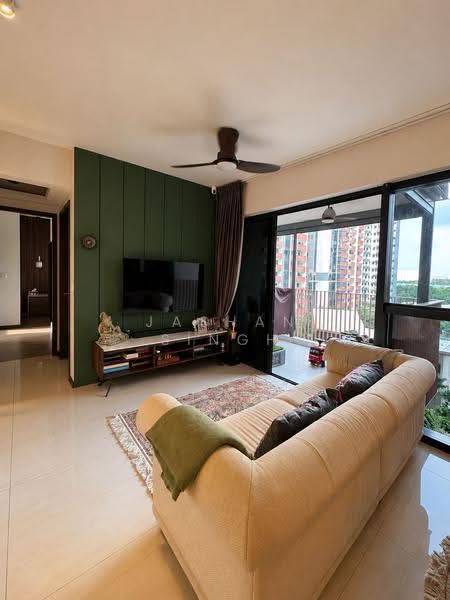 Riverfront Residences, 45 Hougang Avenue 7, Hougang / Punggol / Sengkang, 4 Bedrooms, 1,410 sqft, Condominium For Sale, by JASHAN SINGH, 500247209 - Living Room - PropertyGuru.com.sg
