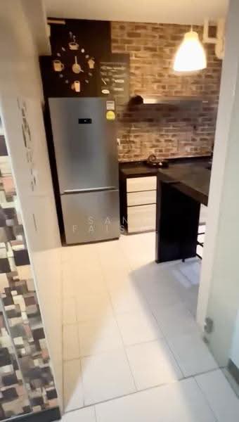57 Teban Gardens Road, 57 Teban Gardens Road, Boon Lay / Jurong / Tuas, 2 Bedrooms, 721 sqft, HDB Flat For Rent, by Sani Faisal, 500247216 - Kitchen - PropertyGuru.com.sg