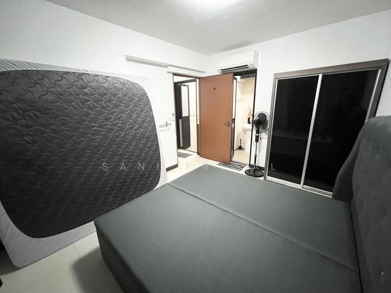 57 Teban Gardens Road, 57 Teban Gardens Road, Boon Lay / Jurong / Tuas, 2 Bedrooms, 721 sqft, HDB Flat For Rent, by Sani Faisal, 500247216 - Bedroom - PropertyGuru.com.sg