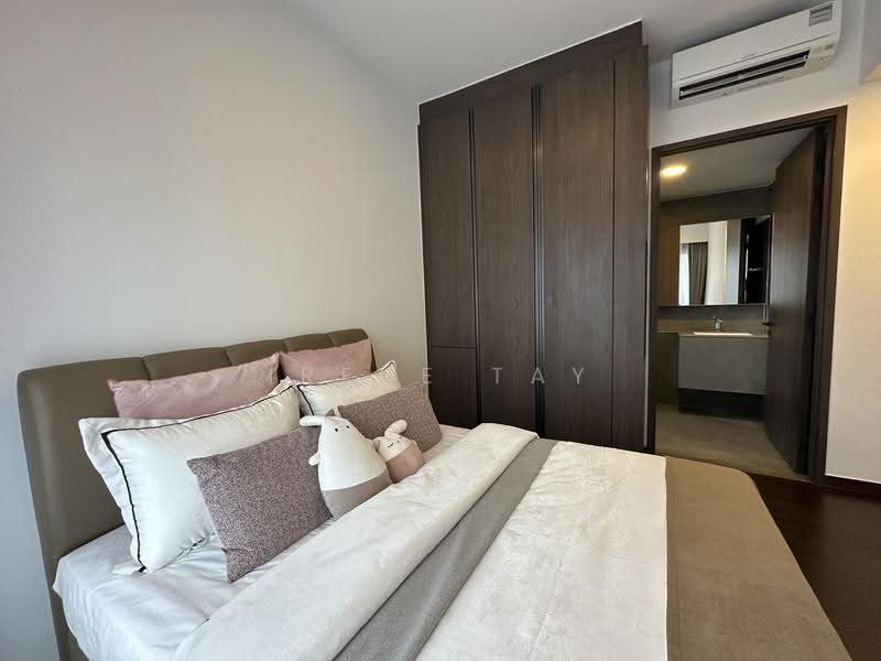 Midtown Modern, 16 Tan Quee Lan Street, Beach Road / Bugis / Rochor, 3 Bedrooms, 1,066 sqft, Condominium For Sale, by Irene Tay, 500247231 - Bedroom - PropertyGuru.com.sg