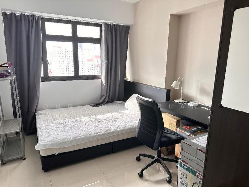 26B Jalan Membina, 26B Jalan Membina, Alexandra / Commonwealth, 3 Bedrooms, 915 sqft, HDB Flat For Sale, by Ong Chwee Puan, 500247240 - Bedroom - PropertyGuru.com.sg