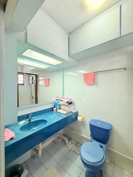 637 Woodlands Ring Road, 637 Woodlands Ring Road, Admiralty / Woodlands, 3 Bedrooms, 1,518 sqft, HDB Flat For Sale, by Jose Loh Zhenhao, 500247262 - Bathroom - PropertyGuru.com.sg
