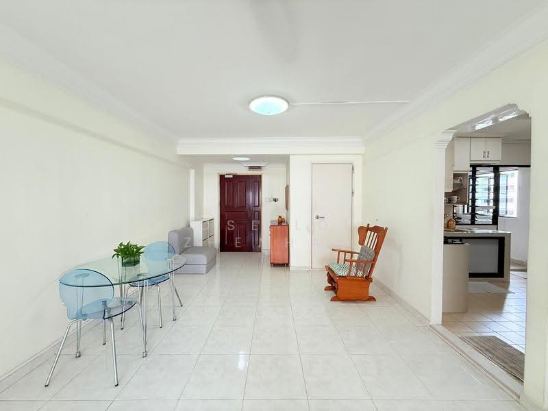 637 Woodlands Ring Road, 637 Woodlands Ring Road, Admiralty / Woodlands, 3 Bedrooms, 1,518 sqft, HDB Flat For Sale, by Jose Loh Zhenhao, 500247262 - Living Room - PropertyGuru.com.sg