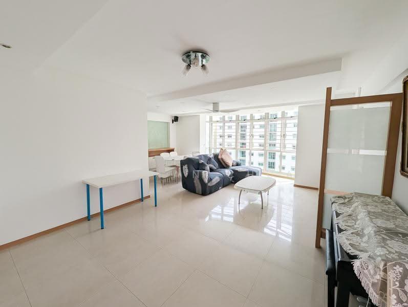 199A Punggol Field, 199A Punggol Field, Hougang / Punggol / Sengkang, 3 Bedrooms, 1,184 sqft, HDB Flat For Rent, by Adrian Chua, 500247264 - Living Room - PropertyGuru.com.sg