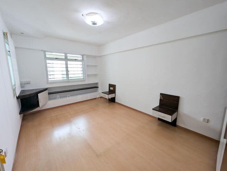 199A Punggol Field, 199A Punggol Field, Hougang / Punggol / Sengkang, 3 Bedrooms, 1,184 sqft, HDB Flat For Rent, by Adrian Chua, 500247264 - Master Bedroom - PropertyGuru.com.sg