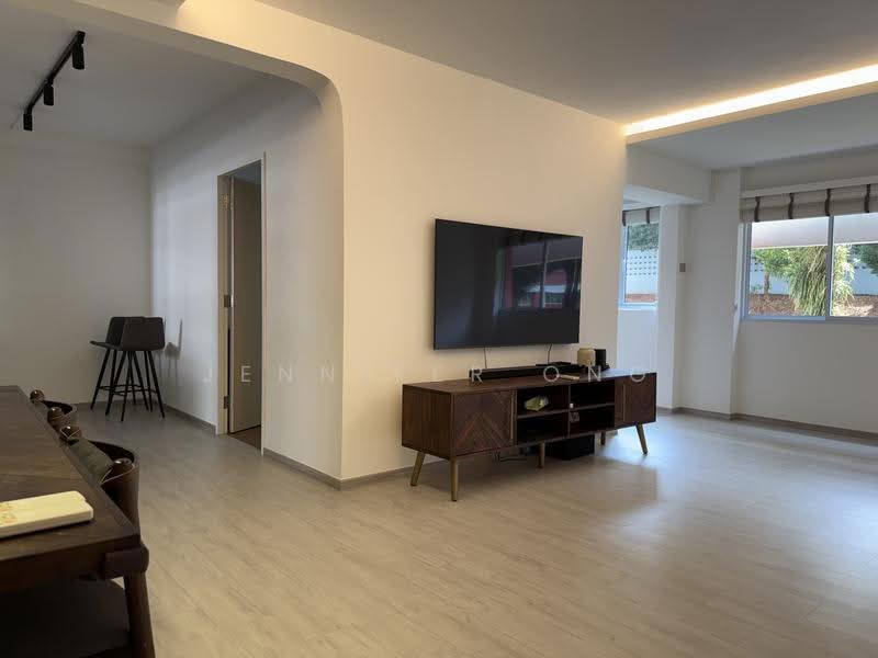 11 Toh Yi Drive, 11 Toh Yi Drive, Clementi Park / Upper Bukit Timah, 4 Bedrooms, 1,313 sqft, HDB Flat For Sale, by Jennifer Ong, 500247265 - Living Room - PropertyGuru.com.sg