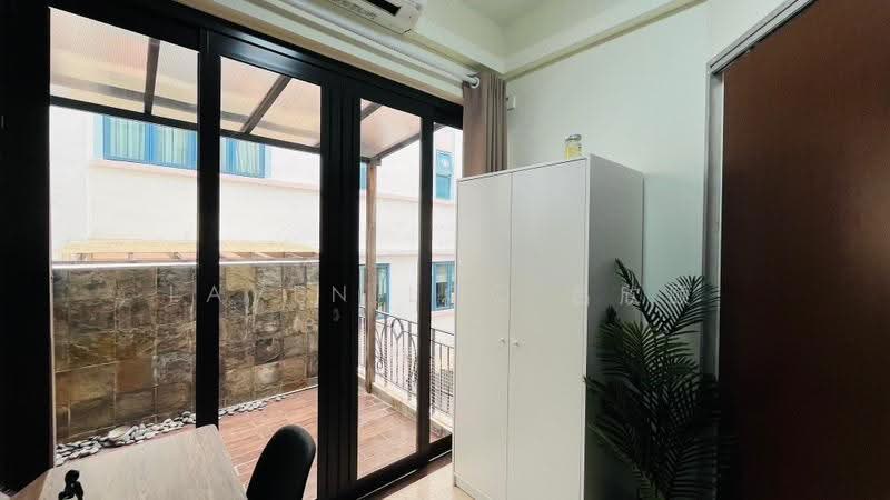 D'Manor, 25 Tanah Merah Kechil Avenue, Bedok / Upper East Coast, 1 Bedroom, 400 sqft, Condominium For Rent, by Laven Loo 吕欣颐, 500247266 - PropertyGuru.com.sg