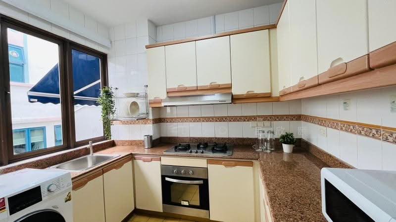 D'Manor, 25 Tanah Merah Kechil Avenue, Bedok / Upper East Coast, 1 Bedroom, 400 sqft, Condominium For Rent, by Laven Loo 吕欣颐, 500247266 - PropertyGuru.com.sg