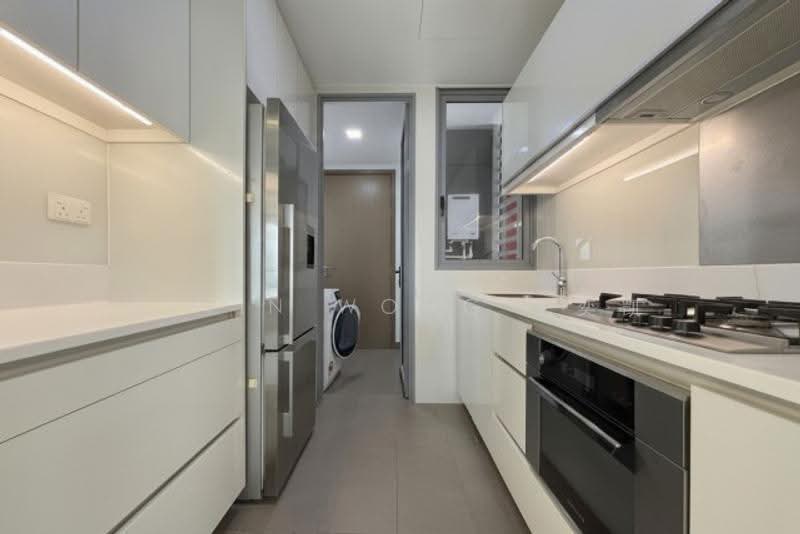 Starlight Suites, 11 River Valley Close, Orchard / River Valley, 2 Bedrooms, 850 sqft, Condominium For Rent, by Kevin Wong 王奕凯, 500247285 - Kitchen - PropertyGuru.com.sg