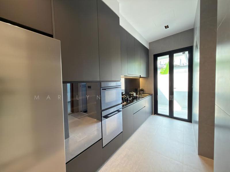 Sembawang Straits Estate, 23 Jalan Machang, Sembawang / Yishun, 5 Bedrooms, 4,834 sqft, Terraced House For Sale, by Marilyn Tan 陈凯欣, 500247325 - Kitchen - PropertyGuru.com.sg