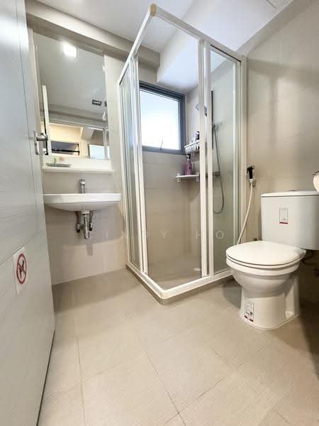 138B Yuan Ching Road, 138B Yuan Ching Road, Boon Lay / Jurong / Tuas, Room Rental, 150 sqft, HDB Flat For Rent, by Cindy Ho, 500247327 - Bathroom - PropertyGuru.com.sg