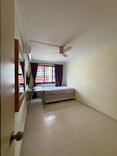 835 Jurong West Street 81, 835 Jurong West Street 81, Boon Lay / Jurong / Tuas, Room Rental, 120 sqft, HDB Flat For Rent, by Zheng Ronghua 郑荣华, 500247349 - Bedroom - PropertyGuru.com.sg