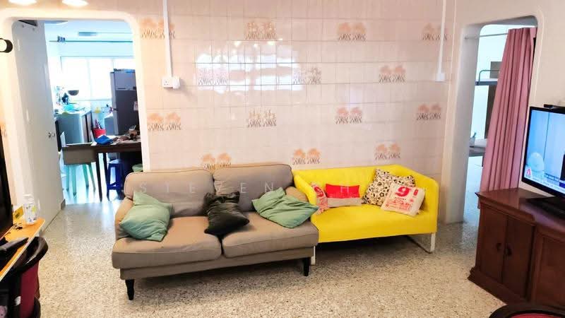 634 Ang Mo Kio Avenue 6, 634 Ang Mo Kio Avenue 6, Ang Mo Kio / Bishan / Thomson, Room Rental, 120 sqft, HDB Flat For Rent, by Steven Choo, 500247350 - Living Room - PropertyGuru.com.sg