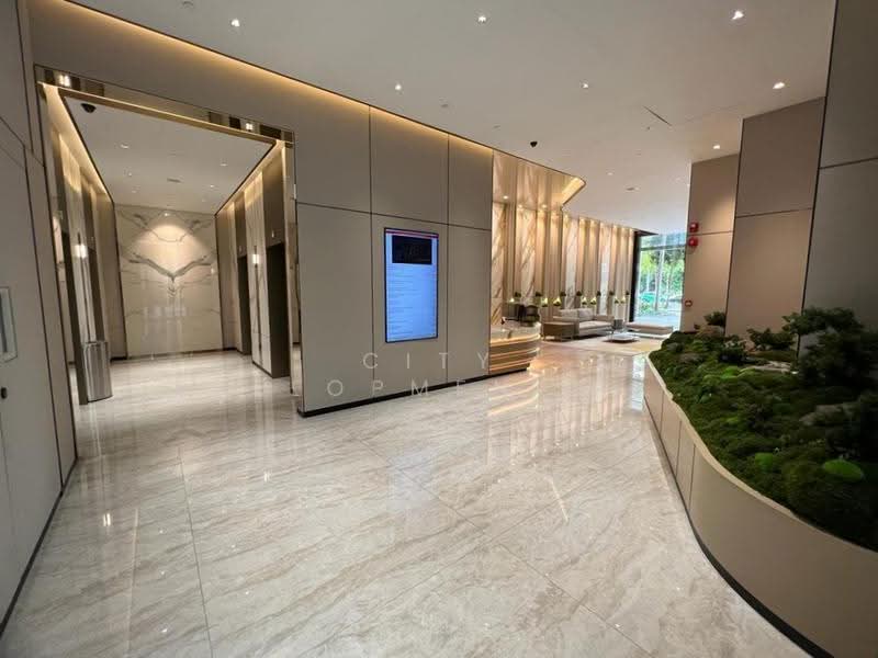 King's Centre, 390 Havelock Road, Alexandra / Commonwealth, 1,561 sqft, Office For Rent, by Sandar Htike, 500247352 - Lobby - CommercialGuru.com.sg