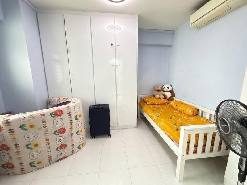 360 Tampines Street 34, 360 Tampines Street 34, Pasir Ris / Tampines, 3 Bedrooms, 1,345 sqft, HDB Flat For Sale, by Benson Yew, 500247354 - Bedroom - PropertyGuru.com.sg