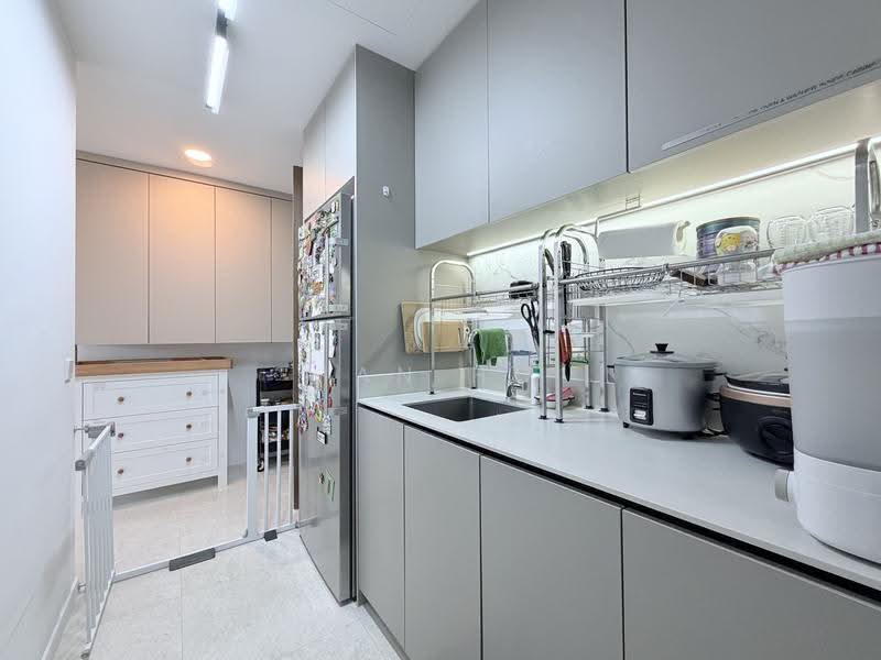 Verdale, 16 De Souza Avenue, Clementi Park / Upper Bukit Timah, 2 Bedrooms, 732 sqft, Condominium For Sale, by Ian Ho, 500247359 - Kitchen - PropertyGuru.com.sg