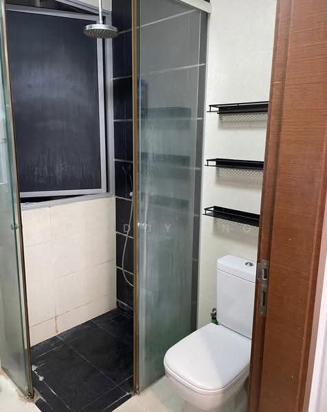 Centra Studios, 25 Lorong 25 Geylang, Eunos / Geylang / Paya Lebar, 1 Bedroom, 409 sqft, Apartment For Sale, by Freddy Ong, 500247367 - Bathroom - PropertyGuru.com.sg