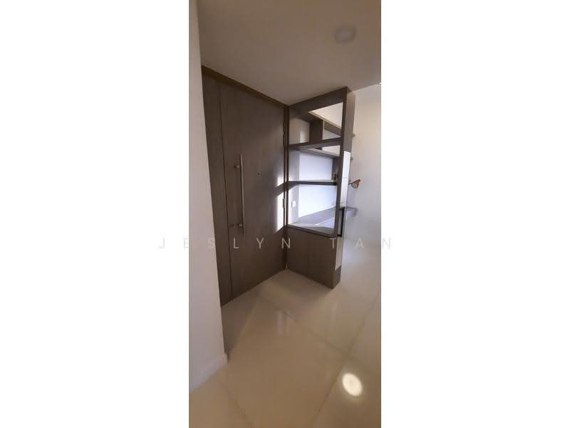 d'Leedon (Former Farrer Court), 11 Leedon Heights, Tanglin / Holland / Bukit Timah, 1 Bedroom, 614 sqft, Condominium For Rent, by Jeslyn Tan, 500247370 - Entrance - PropertyGuru.com.sg