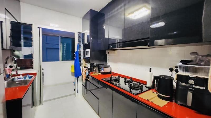 10B Bendemeer Light, 10B Bendemeer Road, Balestier / Toa Payoh, 3 Bedrooms, 1,001 sqft, HDB Flat For Sale, by Ang Pei Xiong, 500247374 - Kitchen - PropertyGuru.com.sg
