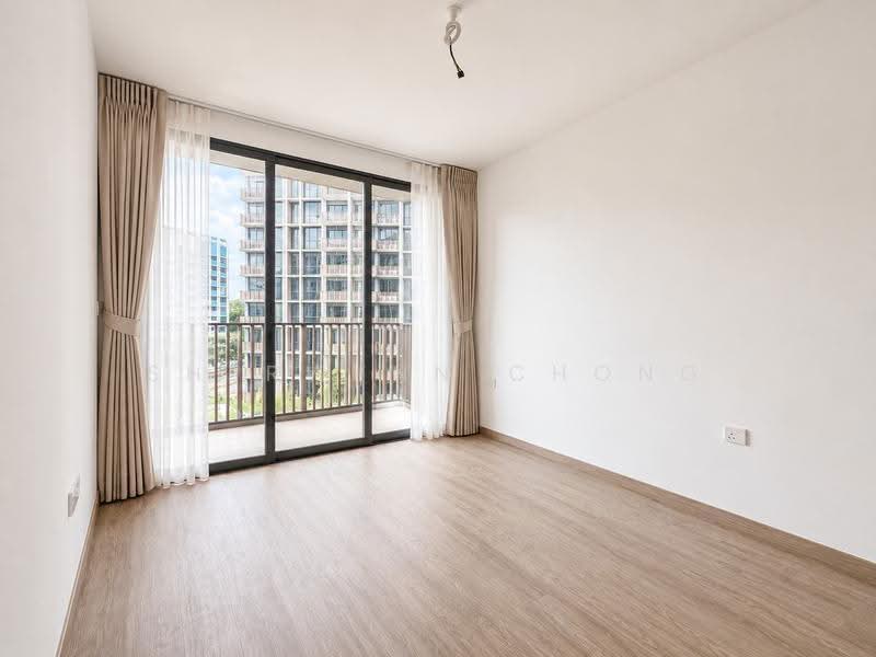 Norwood Grand, 8 Champions Way, Admiralty / Woodlands, 5 Bedrooms, 1,335 sqft, Condominium For Rent, by Sherwynn Chong, 500247375 - Master bedroom with balcony - PropertyGuru.com.sg