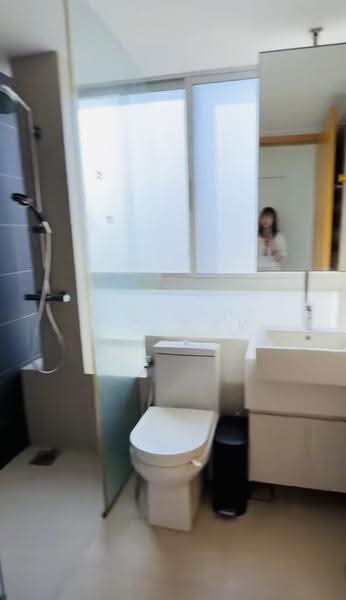 Devonshire Residences, 55 Devonshire Road, Orchard / River Valley, 1 Bedroom, 506 sqft, Condominium For Rent, by Anthea Yeo 杨丽娇, 500247376 - Bathroom - PropertyGuru.com.sg