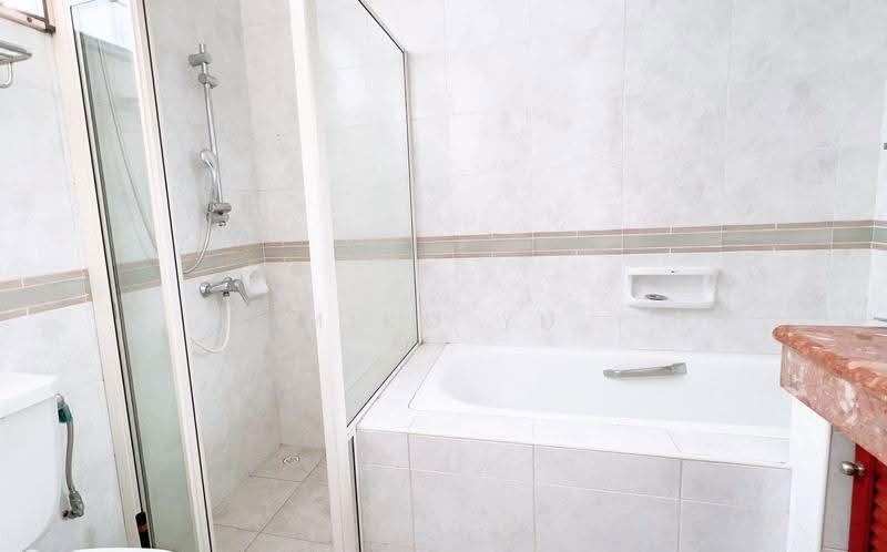 Northvale, 73 Choa Chu Kang Loop, Dairy Farm / Bukit Panjang / Choa Chu Kang, Room Rental, 150 sqft, Condominium For Rent, by Miko Yu, 500247381 - Bathroom - PropertyGuru.com.sg